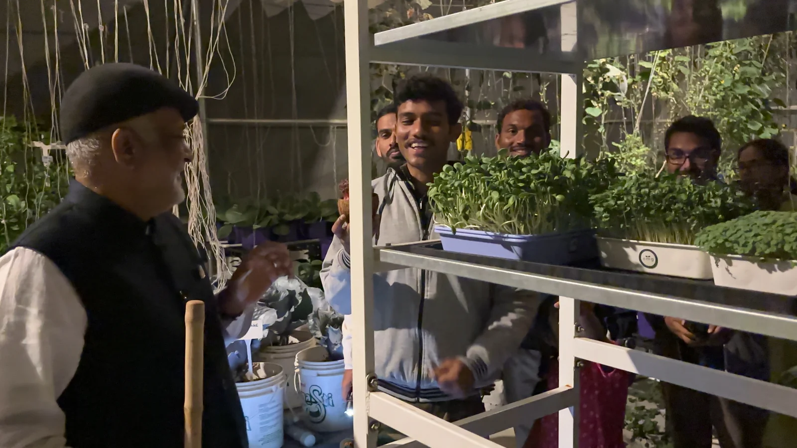 A visit to the OMG growing setup at Kanha